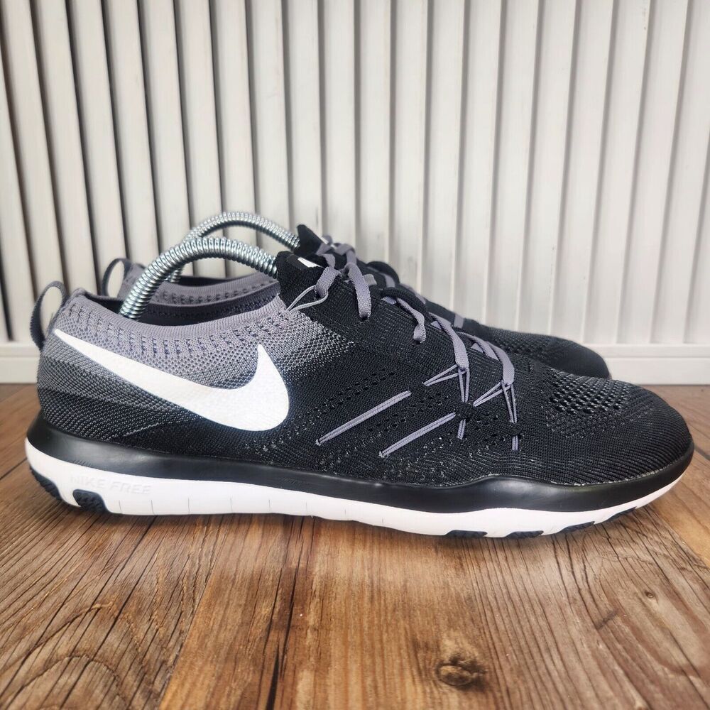 Nike Women's Black and Gray Flyknit Training Sneakers